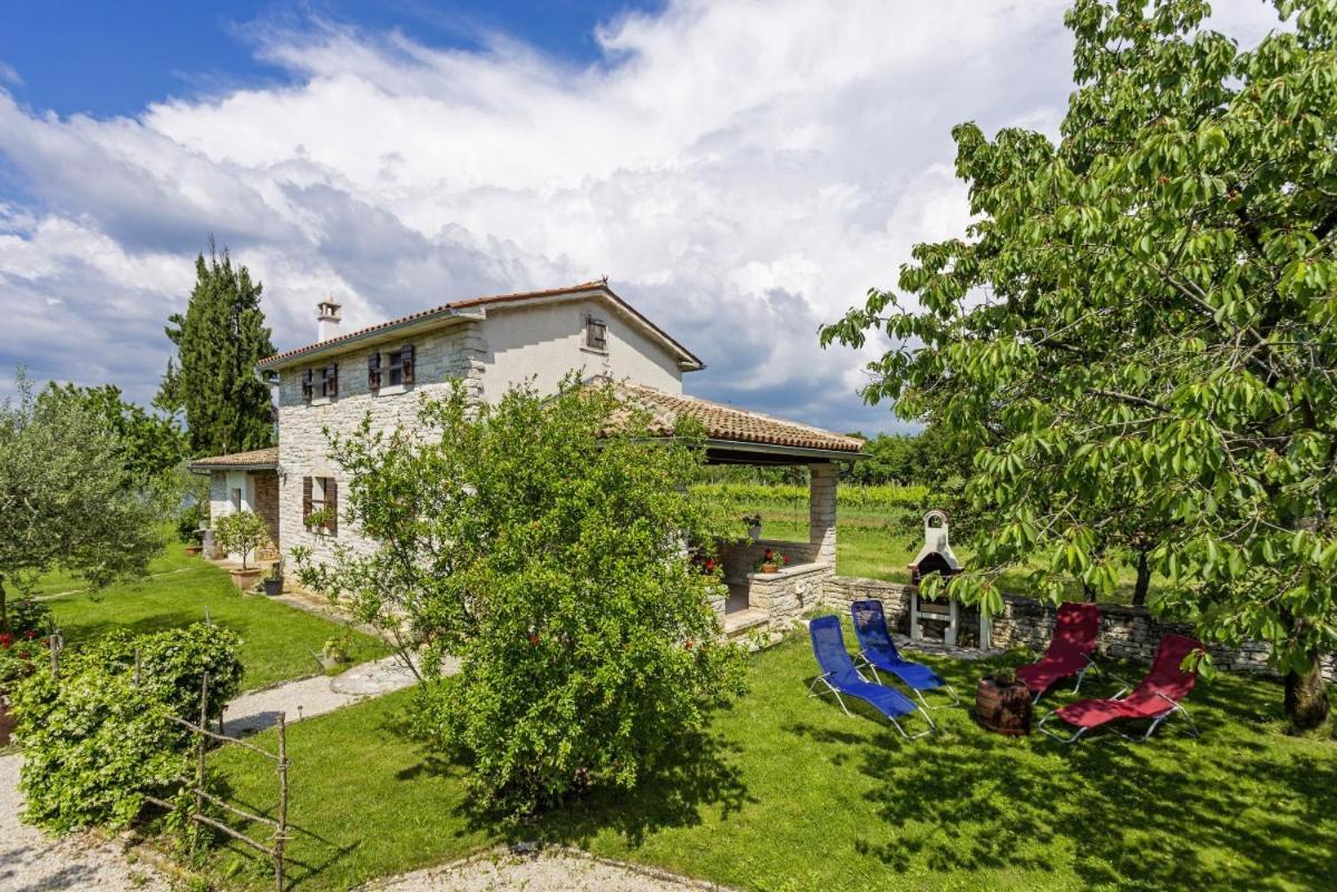 Galant In Prkacini Žminj Exterior foto